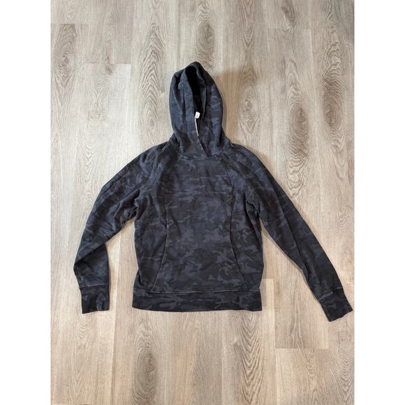 Lululemon Scuba Camo Pullover Hoodie Thumbholes Size 6 - Picture 2 of 6